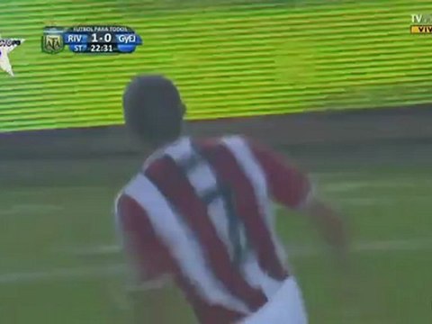 Trezeguet marque encore, 10 buts en 15 matches !