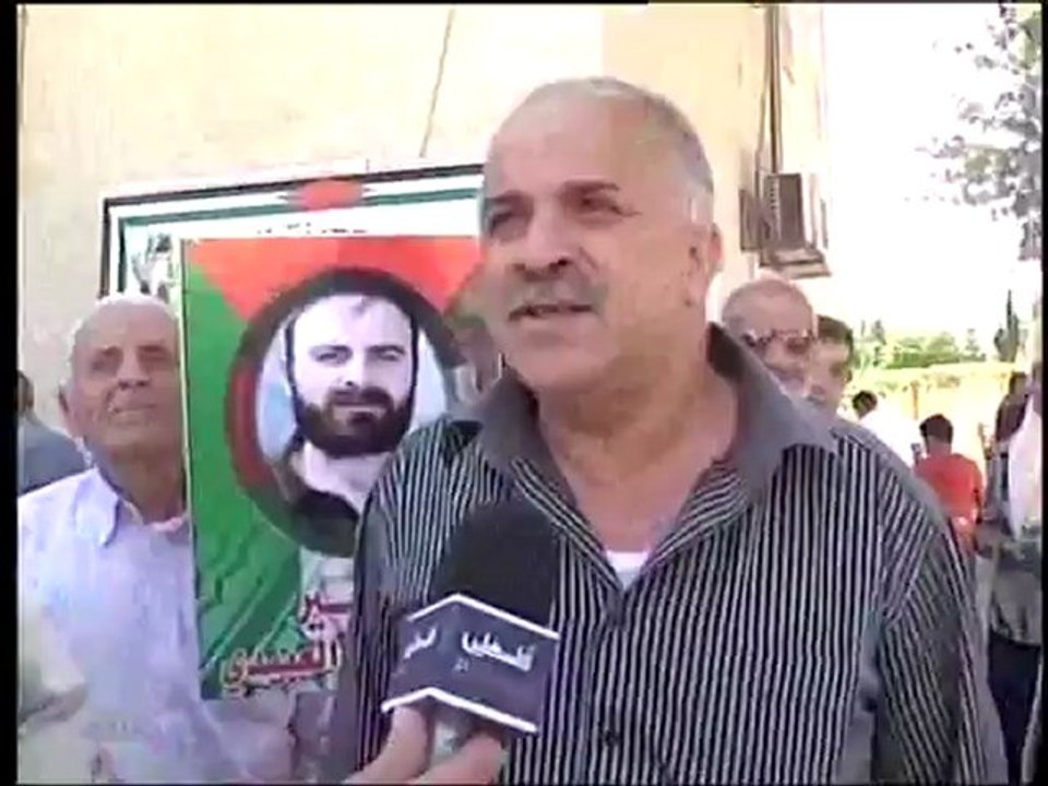 اكثر من الفي اسير يواصلون اضرابهم المفتوح عن الطعام