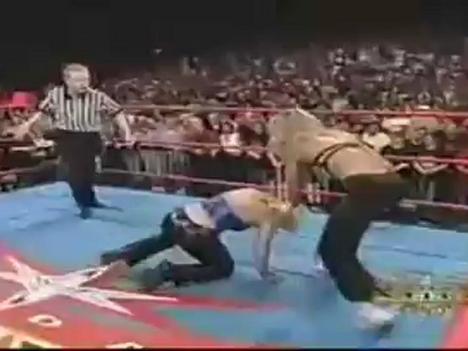 WWE-Event - Daffney Vs Miss Elizabeth ( WCW Nitro )