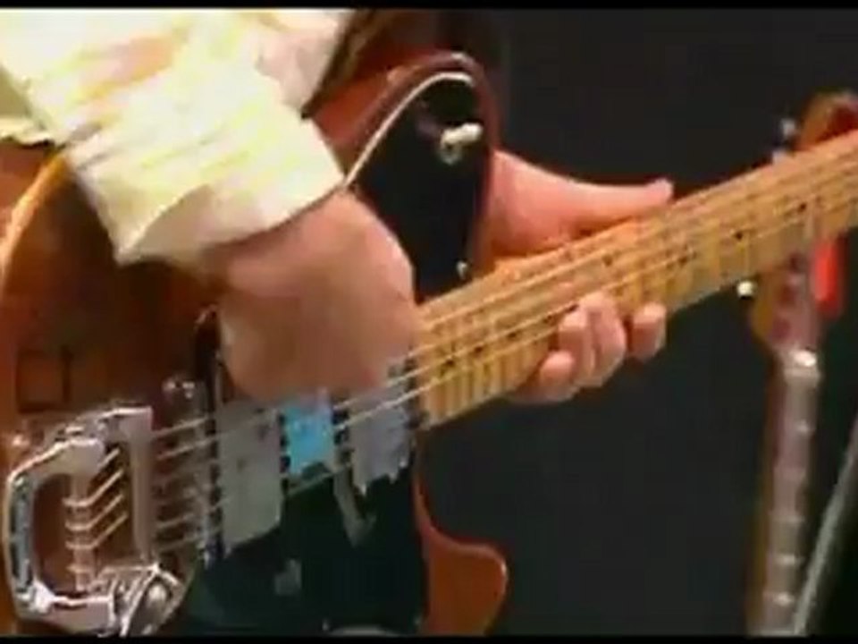 Sonic Youth "Teenage Riot" (Rock en Seine 2004) 8/10