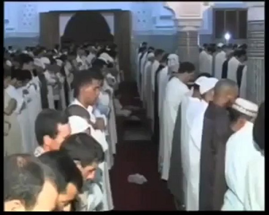 تلاوة تهز القلب للشيخ عبد العزيز الكرعاني_(360p)