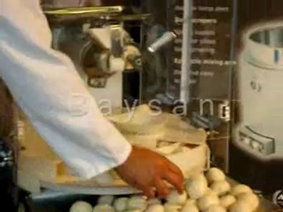 B X 45 LAHMACUN HAMURU KESME YUVARLAMA MAKİNASI