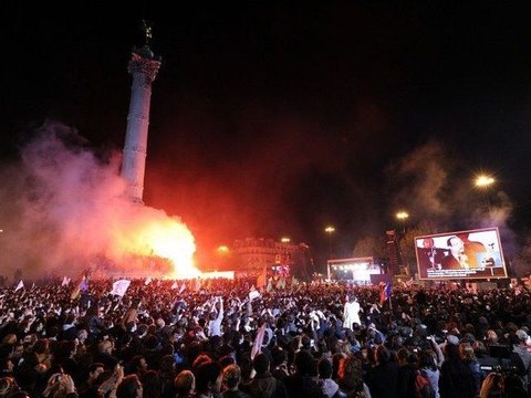 Discours de François Hollande Place de la Bastille à Paris
