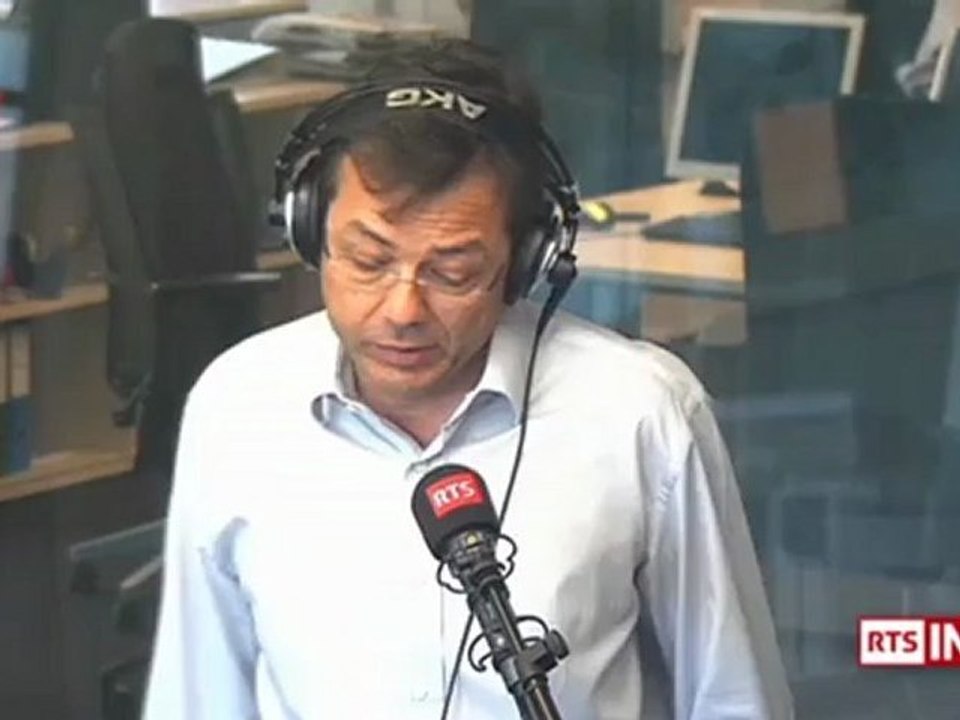 La chronique satirique : Rien à déclarer ?