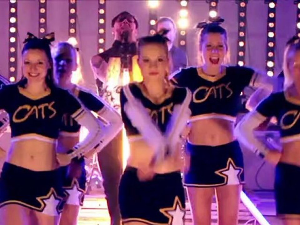 4lyn - club exploitation (official music video)