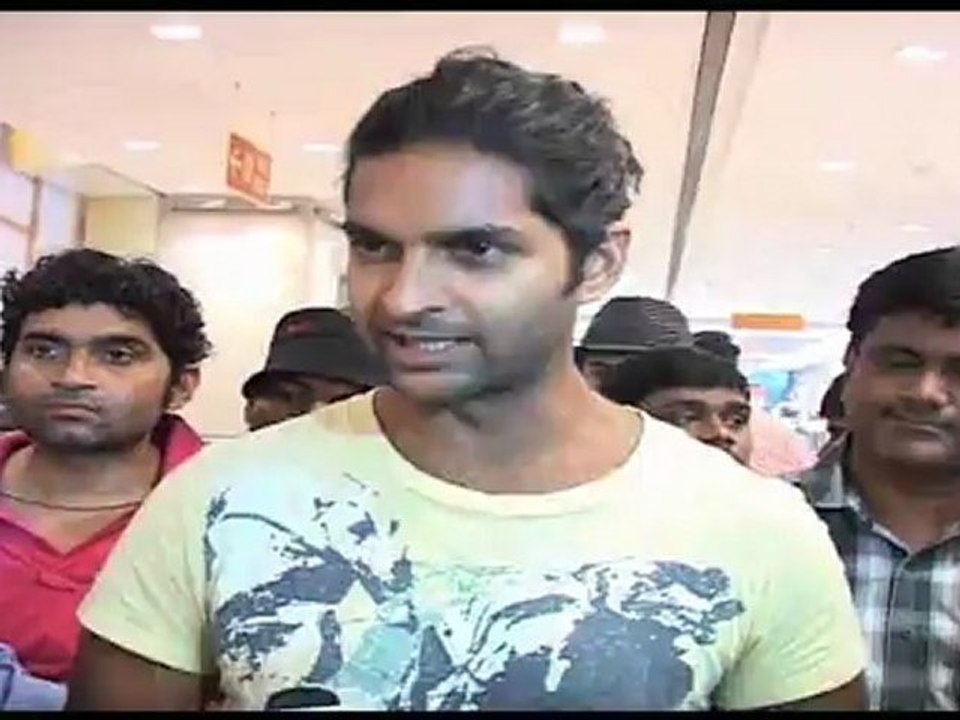 Purab Kohli - Gul Panag - Ranvir Shorey Promote Fatso At Infiniti Mall