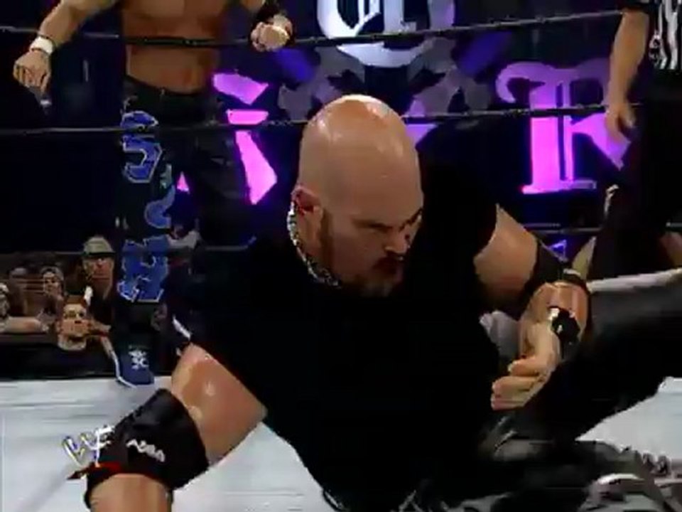 T & A vs Edge & Christian vs Too Cool vs Hardy Boyz at King of the Ring 2000 1_2