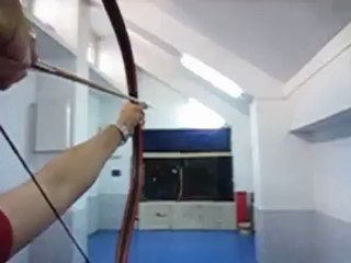 Shooting with thumbring-slow motion-1