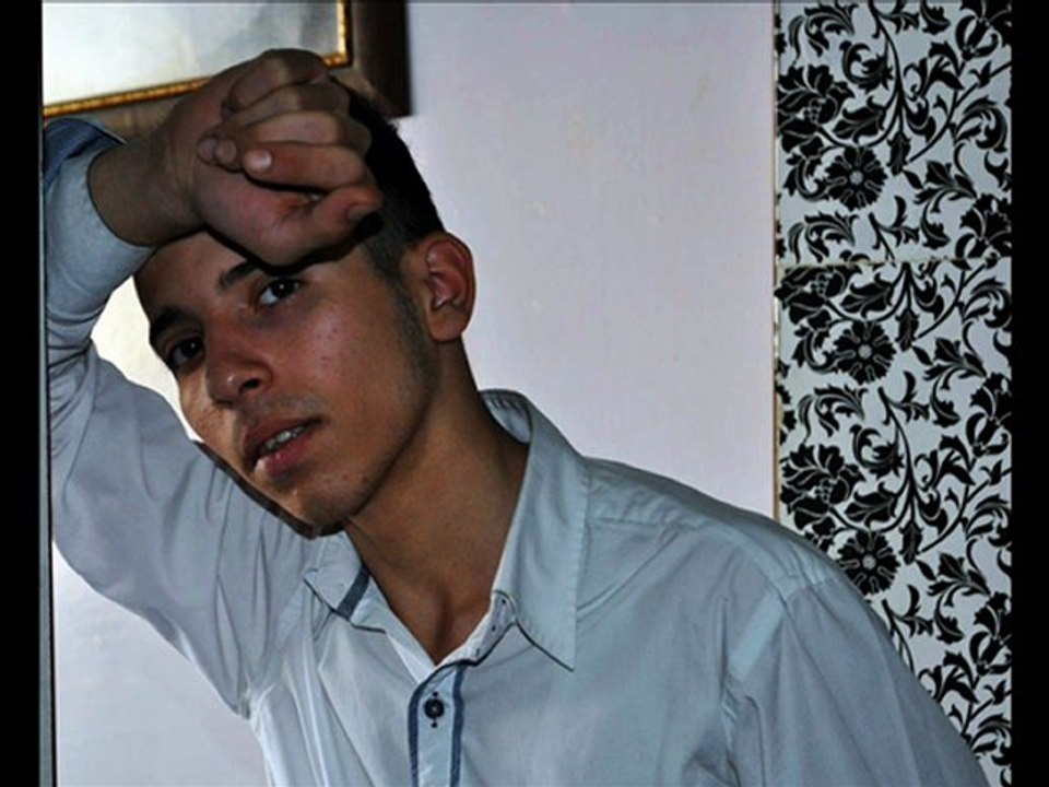 KaRaDaGLı SoNNeFeS FT MuSTaFa DaL V ALi ERinMeZ - ELLeRin BasKa