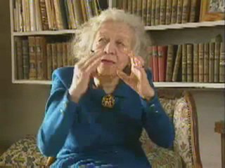 Actualité des études grecques  -  J de Romilly