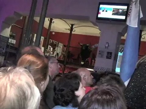 François HOLLANDE : Françoise Dumas candidate aux Législatives commente la victoire !