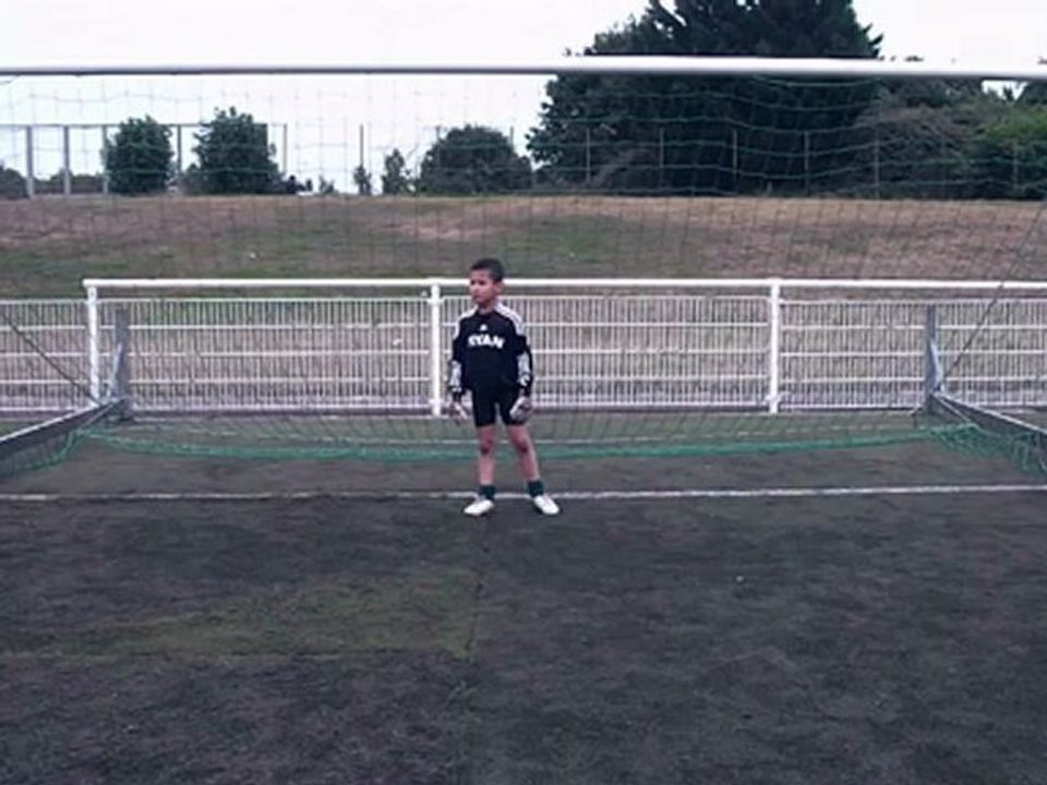 Ryan Challab incroyable gardien de 8 ans