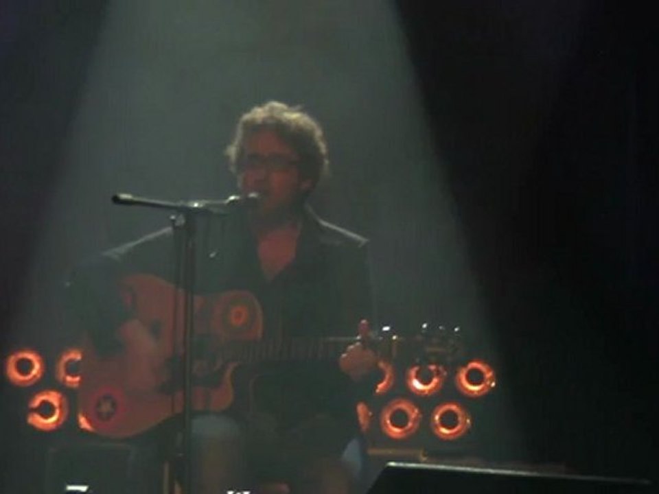 Two Hearts (Live @ Salle Jacques Tati)