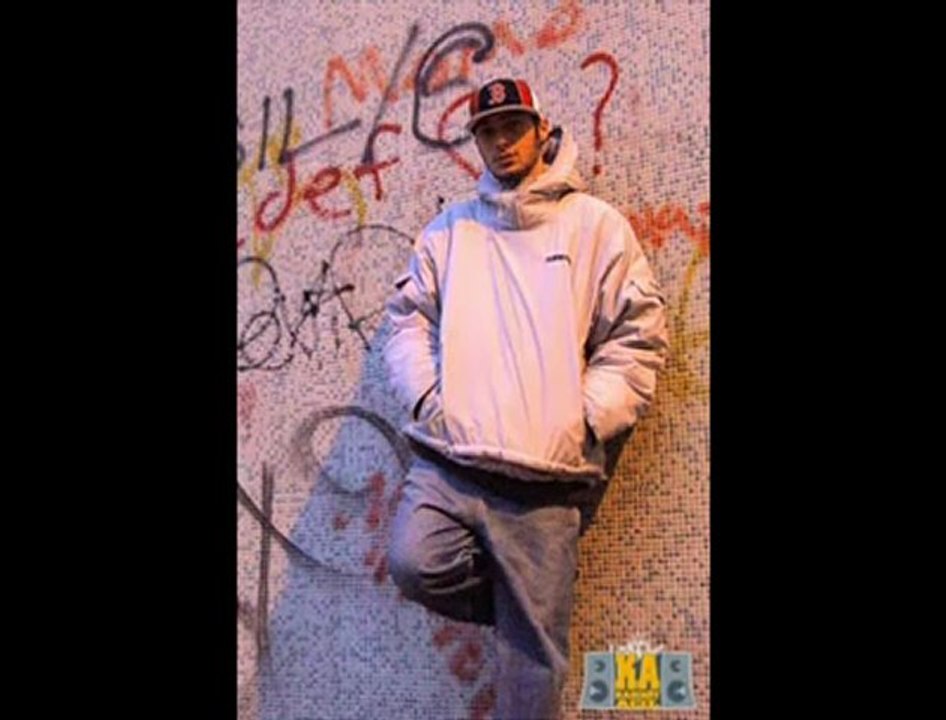 Sansar  Salvo - Anomi Damar (Psikopat Yazar)