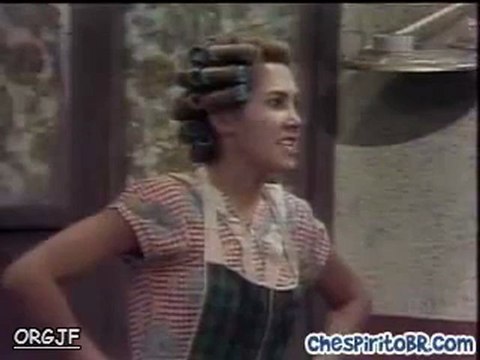 CHAVES - Florinda dá um tapa na cara de Seu Madruga