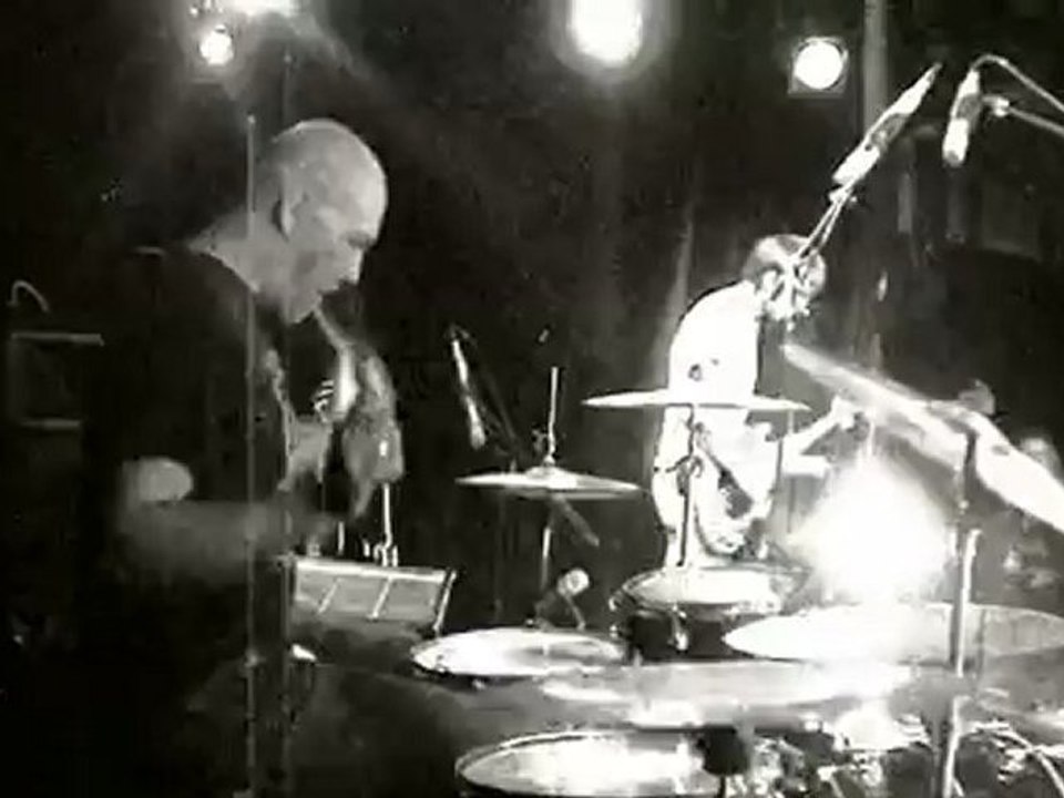 extrait DVD LIVE ZËRO - Load Out