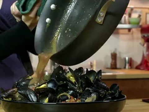Mussels in tomato sauce