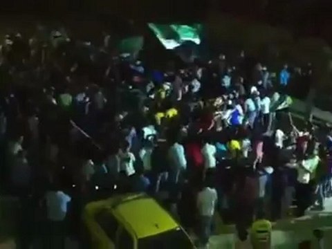 فري برس ديرالزور مسائية مدينة ديرالزور حي العرفي 5 5 2012 ج1 Deirezzor