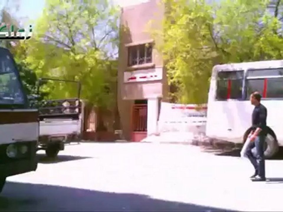 فري برس زملكا   ريف دمشق   انتشار كتائب الأسد في محيط مستوصف زملكا 7 5 2012 ج1 Damascus