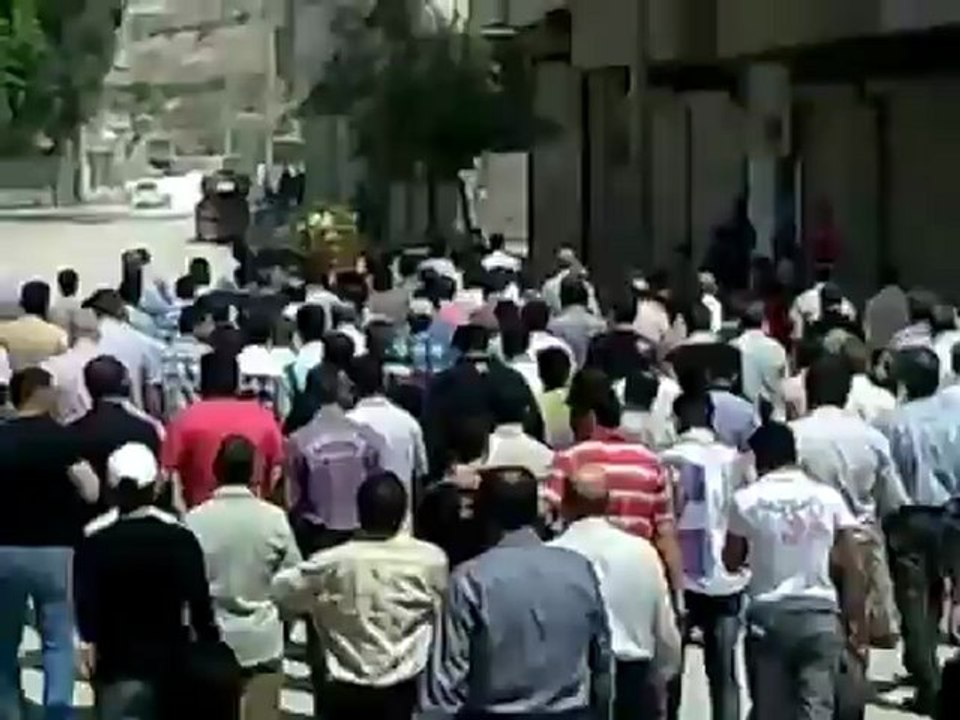 فري برس ادلب  أريحا  تشييع الشهيد بإذن الله محمد مصطفى باكير   7 5 2012 ج2 Idlib