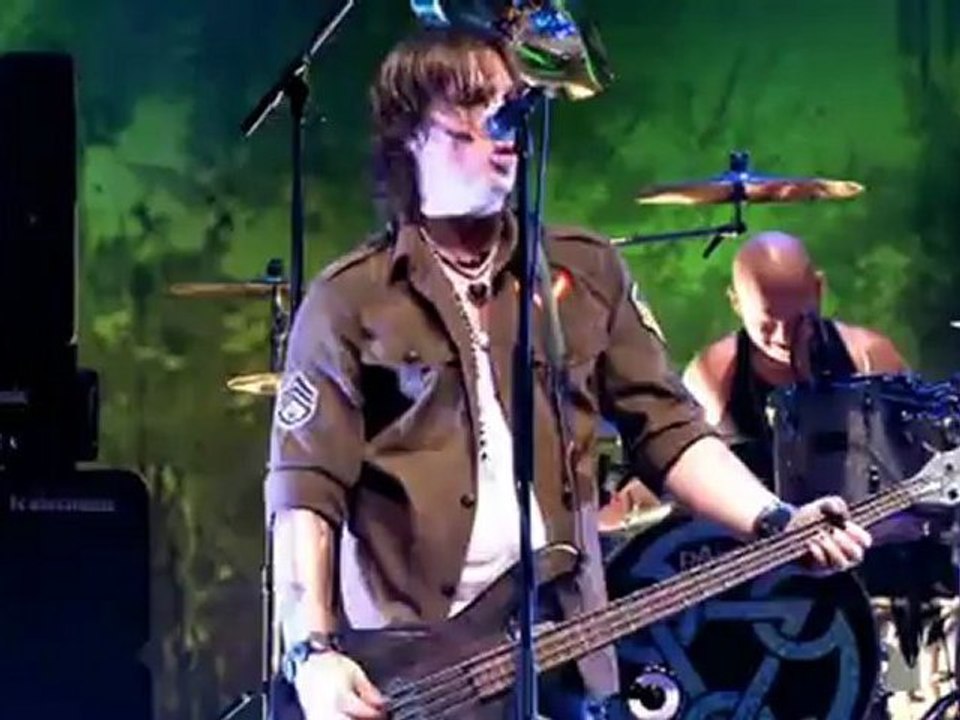 Pretty Maids-It Comes Alive-DVD-2012-09-It Comes At Night