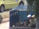 فري برس حماة  المحتلة الشبيحة يسرقون سيارات المدنيين دواراافيلات 6 5 2012