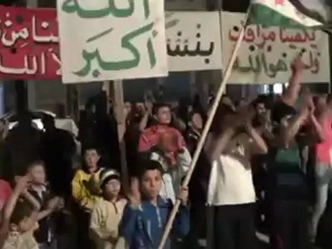 فري برس ادلب بنش مظاهرة السبت مسائية 5 5 2012 ج2 Idlib