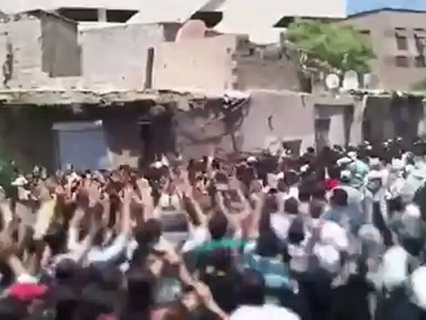 فري برس دمشق مشاركة حرائر الشام في تشييع شهداء كفرسوسة 5 5 2012 Damascus