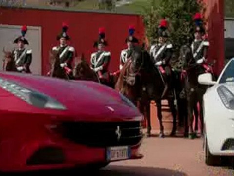Ferrari con il 4° Reggimento Carabinieri a Cavallo al Diamond Jubilee
