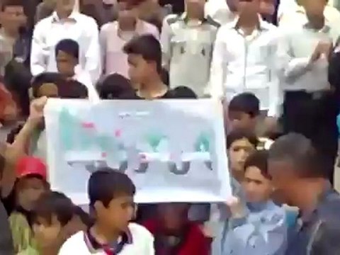 فري برس مظاهرة صباحية ادلب معرزيتا دين محمد كلو عز ردا على الانتخابات المزعومة 7 5 2012 Idlib