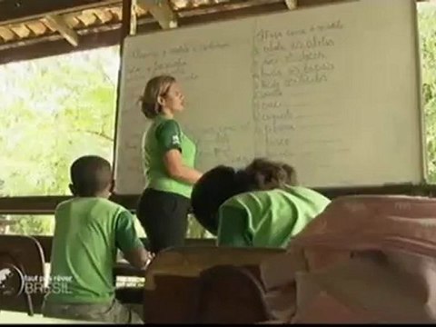 visio.soutien.fr acai - reportage France3 MLM, Marketing de réseau, Marketing relationnel, affaires à domicile, business, opportunité, créer richesse, Marketing multiniveau, travail à domicile, vente directe, vidéo Açaï, Açaï, Acai, Monav