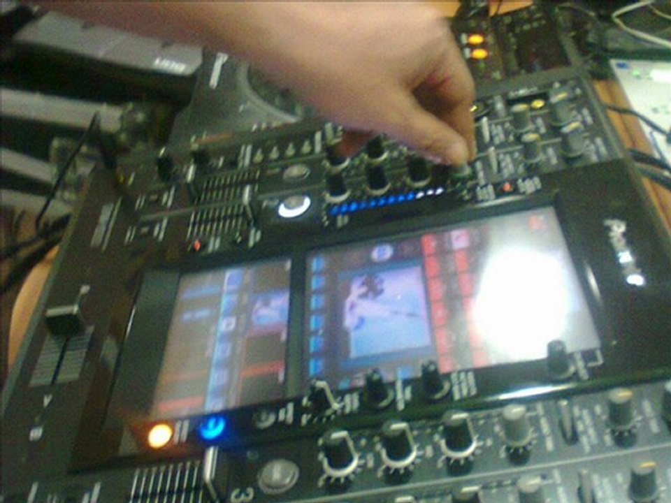 TAN TASÇI - TAS YÜREK (DeJaWu Faik Mix 2)