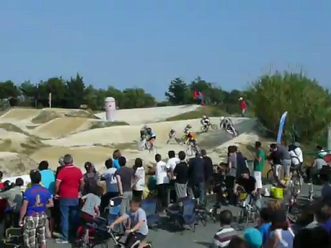 National BMX frontignan Ian Guionnet Bunny hop club Briançon1/4 de finale benjamin