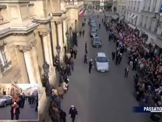 Descargar video: Les personnalités socialistes huées par des militants UMP(1)