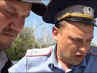 Интимный разговор сотрудника ФСБ с сотрудником полиции. Смотрим!