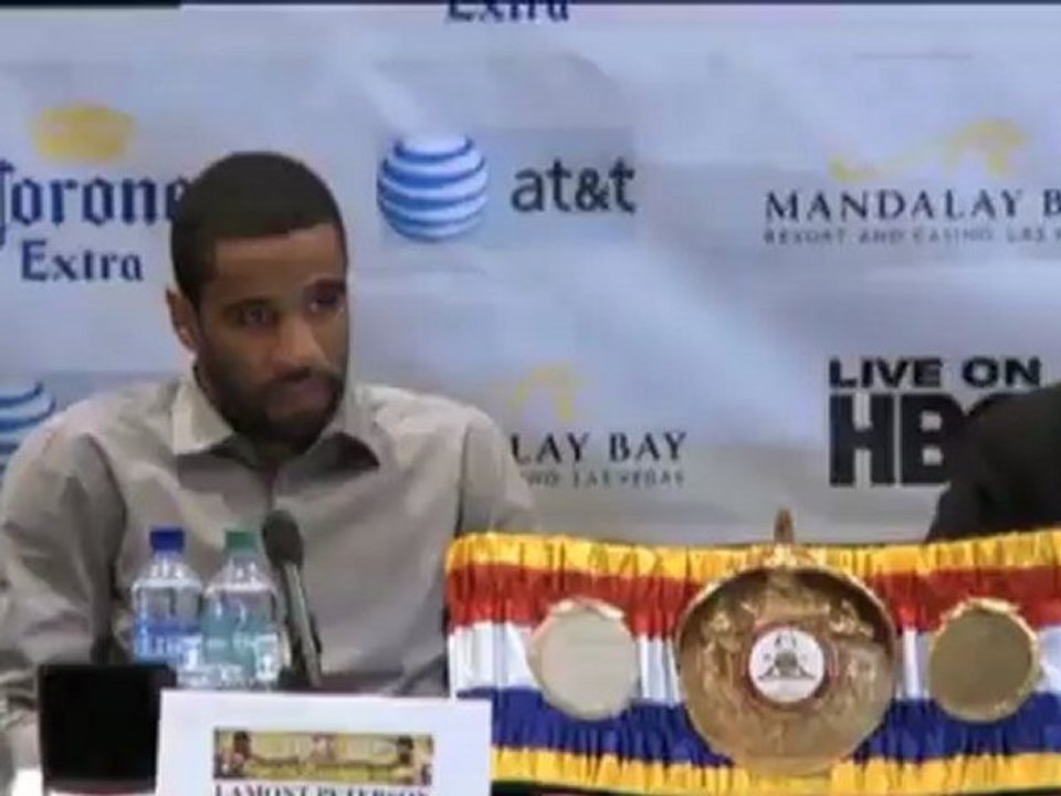 Khan vs. Peterson: Rematch vor Absage?