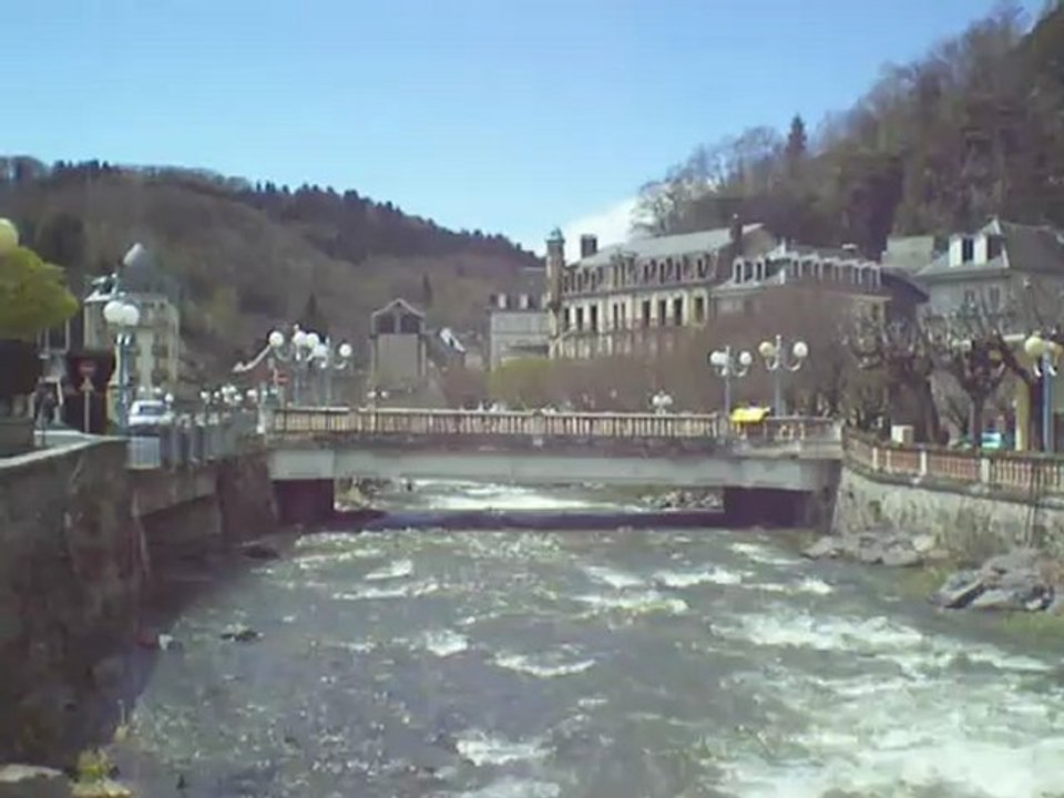la Bourboule: La Dordogne au soleil