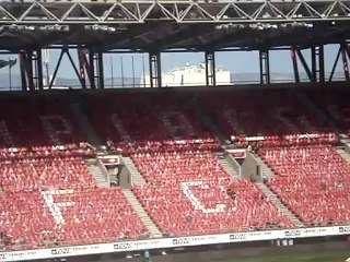 RedPlanet.gr - Η φιέστα του Θρύλου (4)