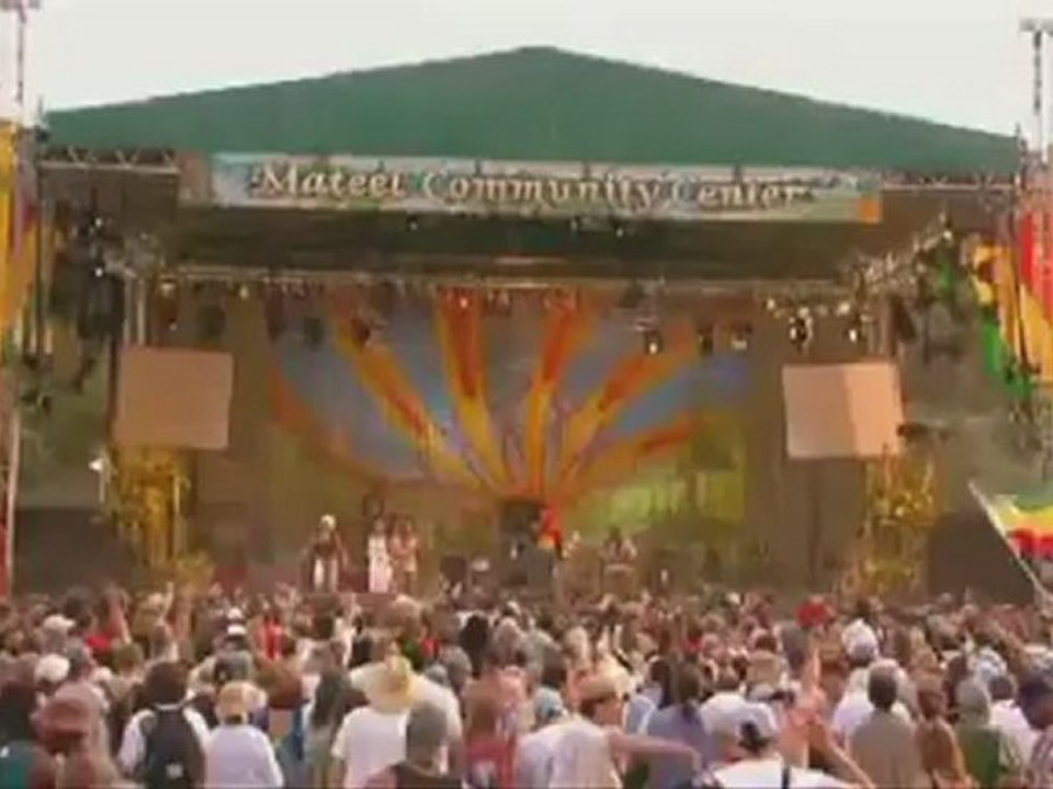 Live Anthony B  Raid the Barn