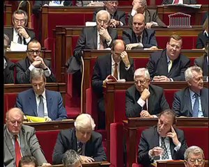 Commerce extérieur : Alain Cousin interroge le Ministre