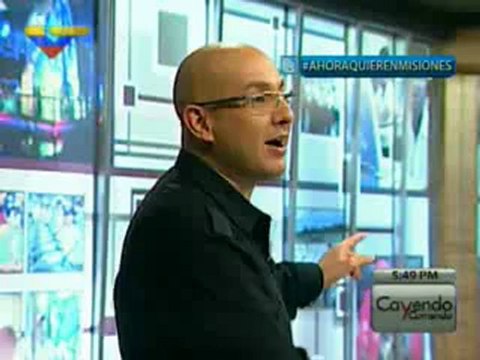 (VÍDEO) Cayendo y Corriendo del día martes 08.05.2012 2/2