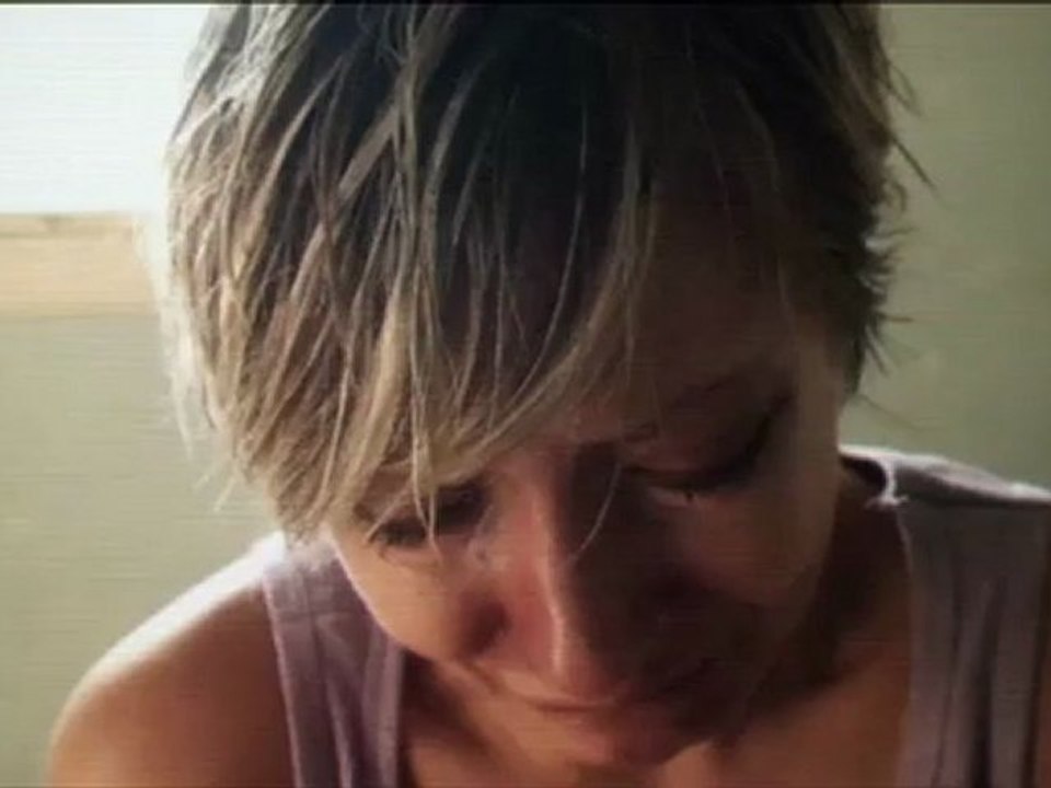 Lovely Molly - Theatrical Trailer (Englisch)