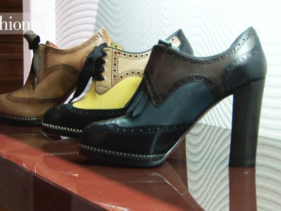 Shoes by Santoni for Fall 2012 - Milan FW | FashionTV