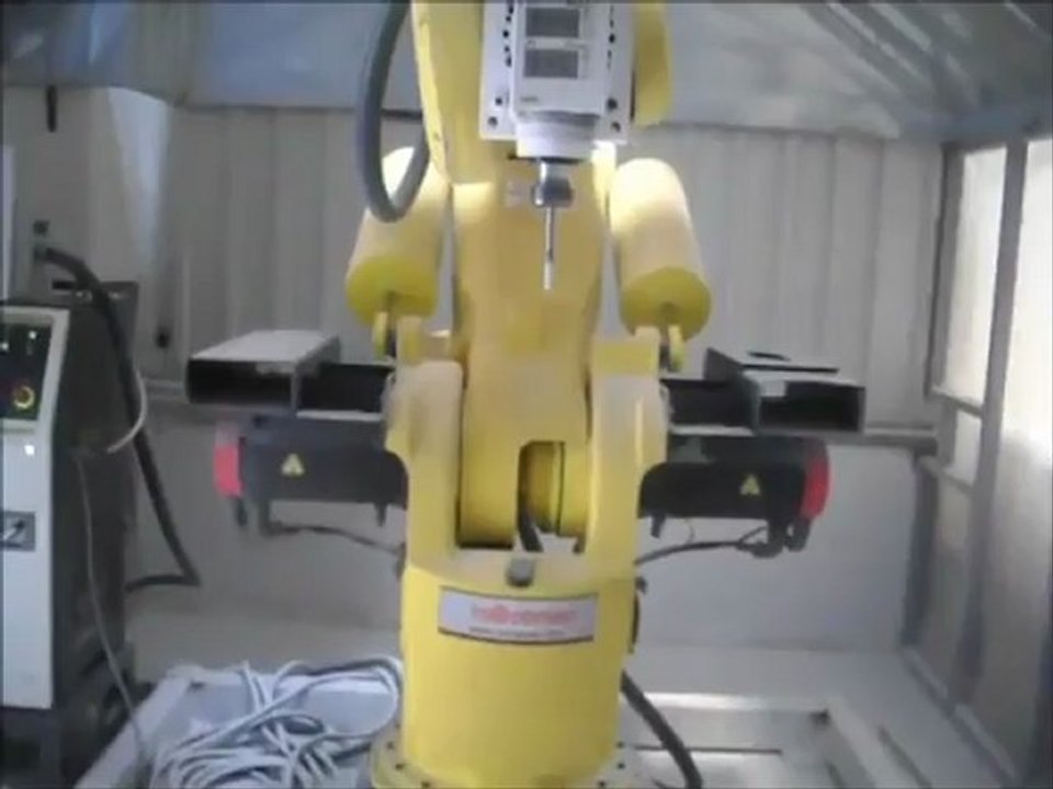 FANUC ROBOT ROBOTMER S420IW MILLING
