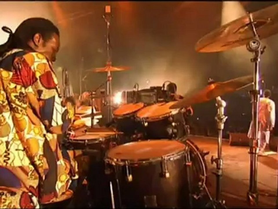 Youssou N’Dour - Marseille 2010 (part 1)