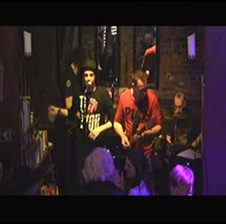 Seven nation army  ( White stripes )