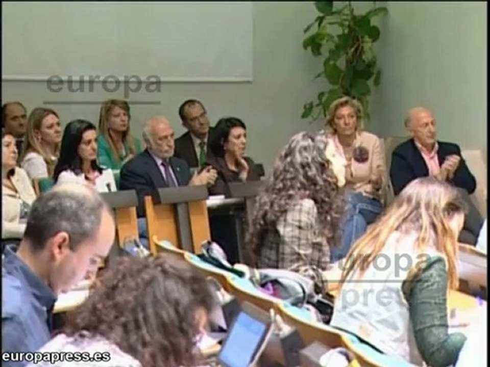 Dimite el consejero de Salud de Extremadura