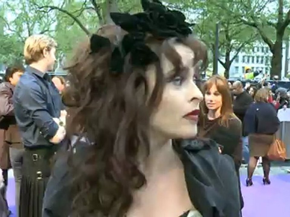 Helena Bonham Carter's 'catfight' at Dark Shadows premiere