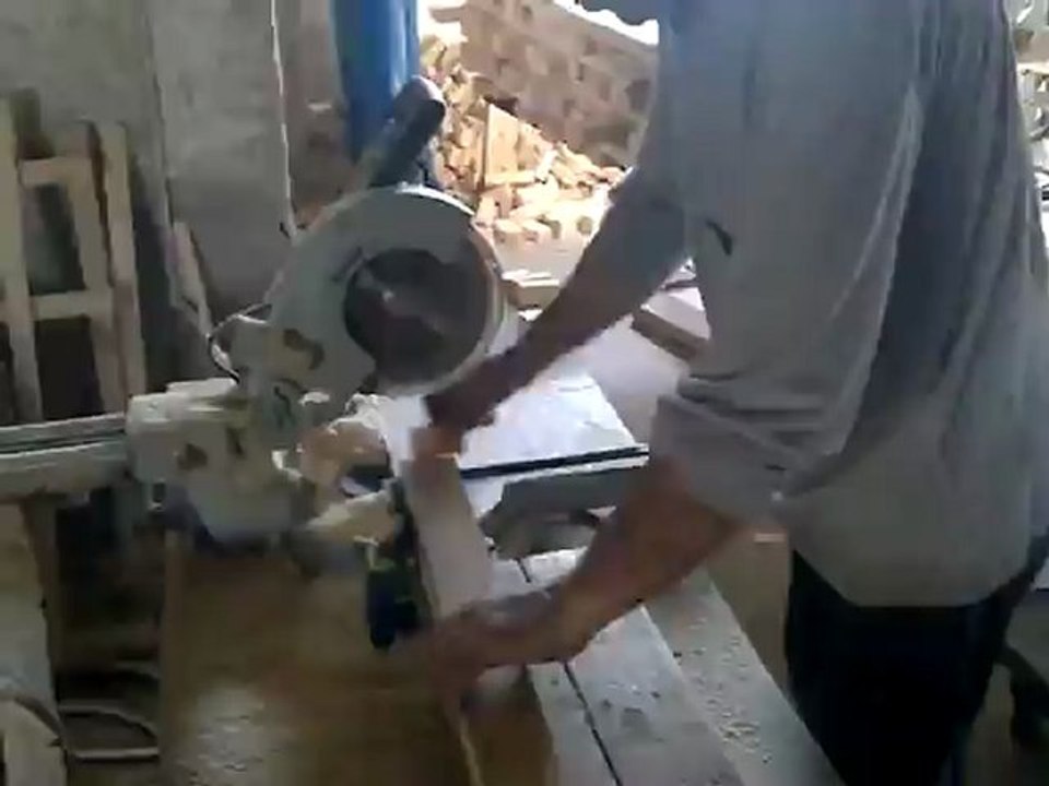 Kapı sereni budakların seçilmesi Video izle