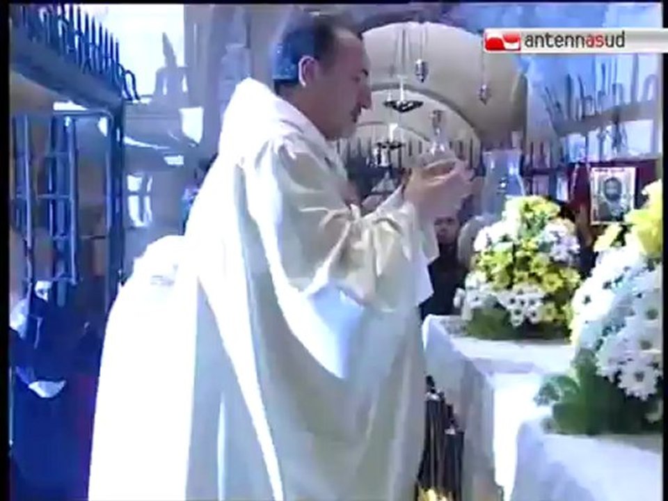 TG 09.05.12 San Nicola, si rinnova il prodigio della Sacra Manna